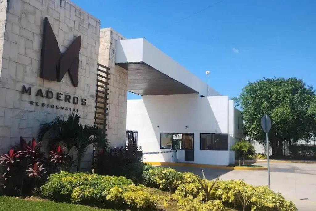 Maderos Residencial Pent-House And Solarium Apartment Cancun